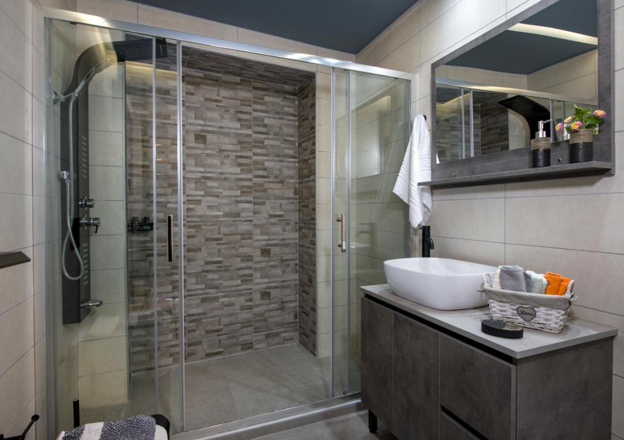Rena'S Luxury Apartment With Free Private Parking Chania  Екстер'єр фото