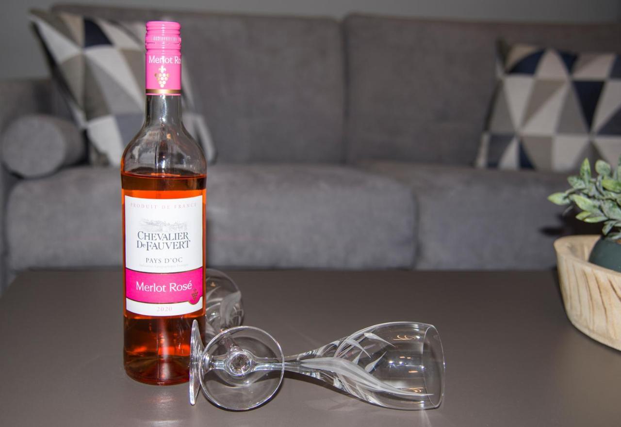 Rena'S Luxury Apartment With Free Private Parking Chania  Екстер'єр фото